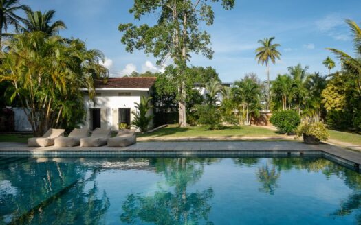 The Deco House
