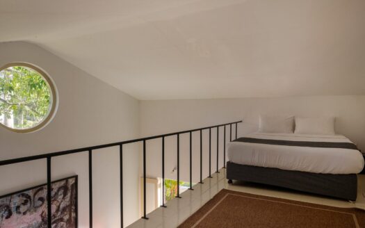 The Deco House